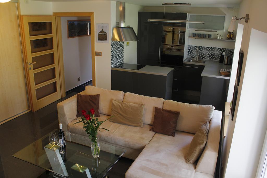 Apartment Dejvice Prague Extérieur photo